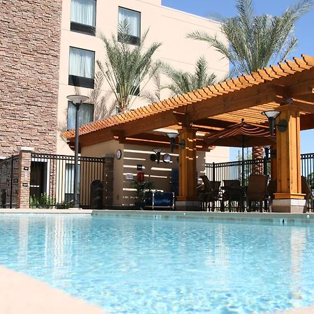 Hampton Inn & Suites Phoenix Chandler Fashion Center Exterior foto